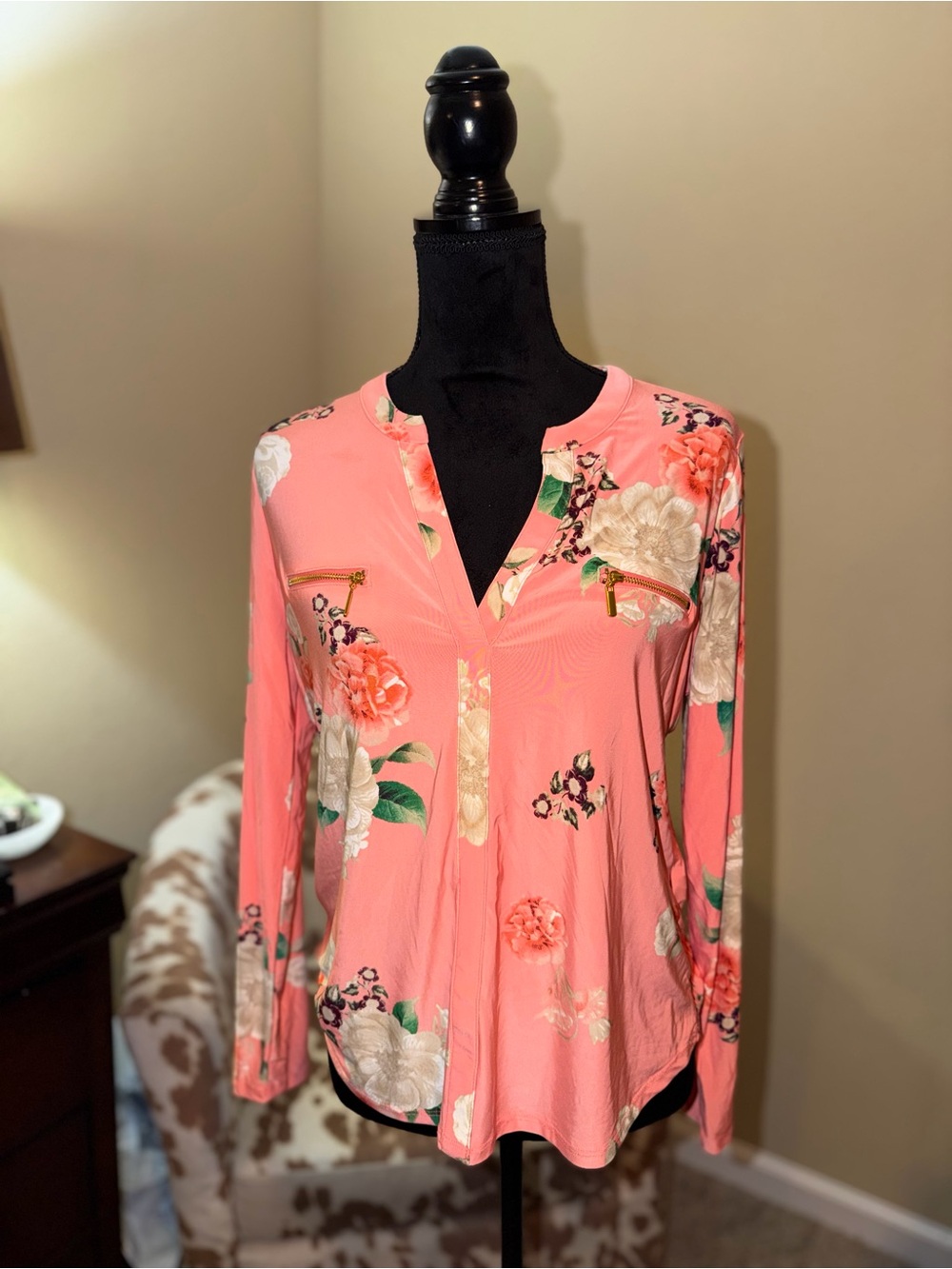 INC International Concepts Coral Floral Split V-Neck Blouse